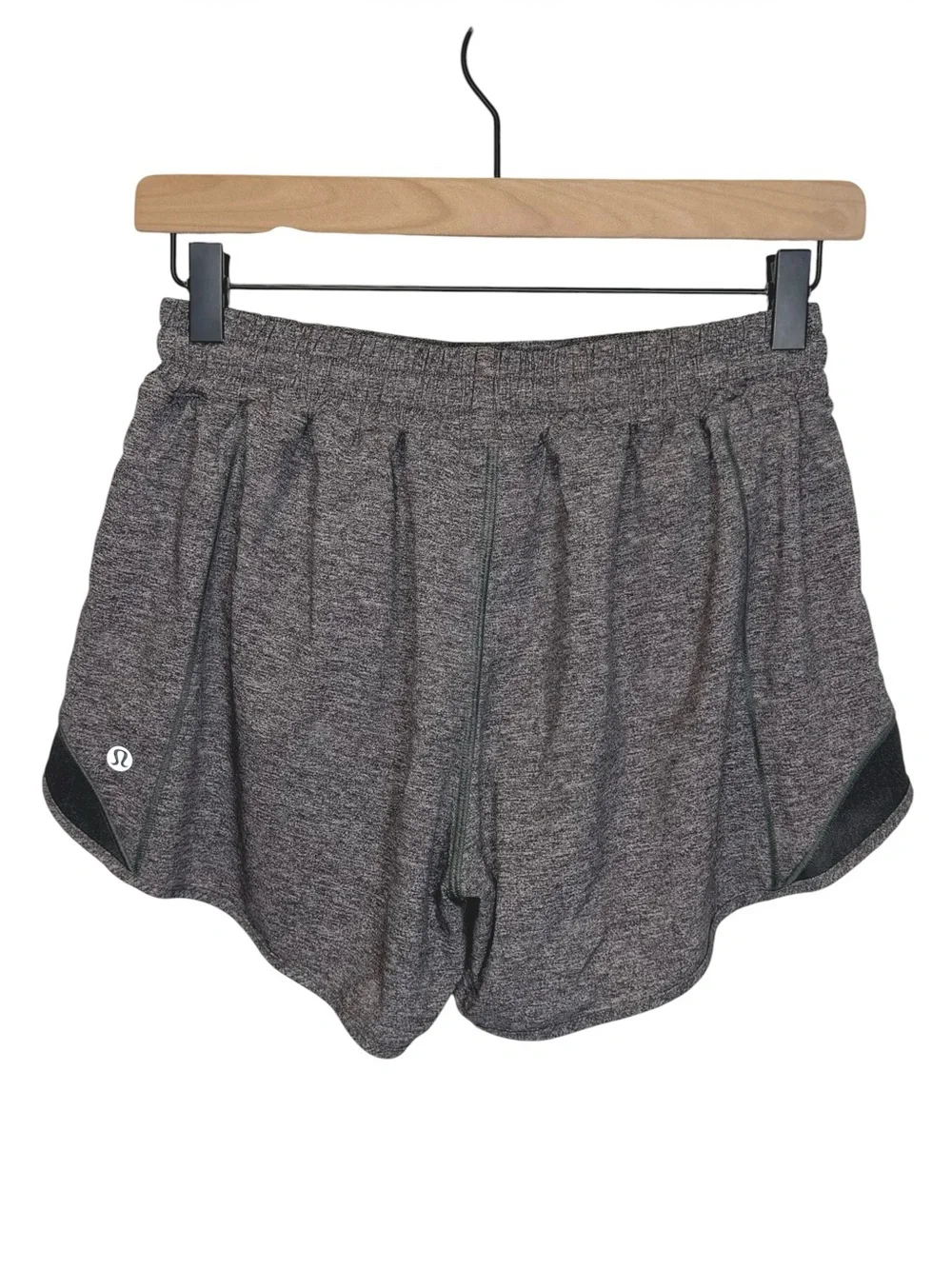 Lululemon Size 8 Long Hotty Hot Shorts II Heather Lux Multi Black Grey